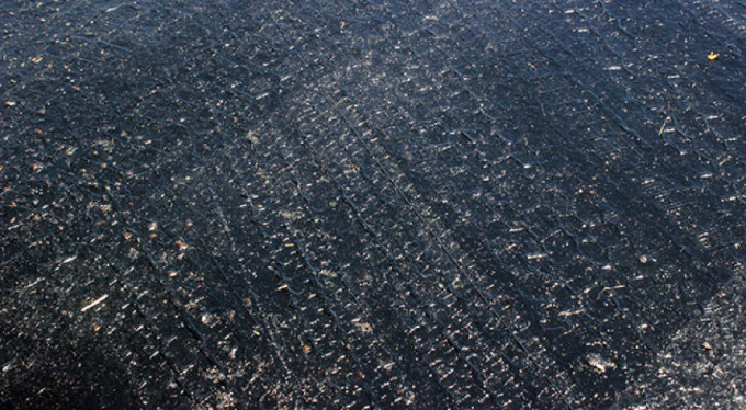 Aşırı sıcaklıktan asfalt eridi!