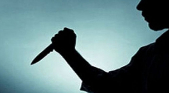 Çocuğuyla gittiği parkta bıçaklanarak öldürüldü