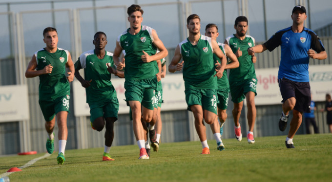 Timsah'a yeni Afrikalı!