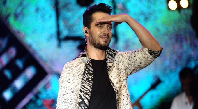 Murat Boz Bursalıları ağlattı