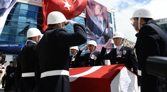 Bursa yasta! Şehidin cenazesi...