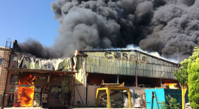 Bursa'da fabrikada büyük yangın!