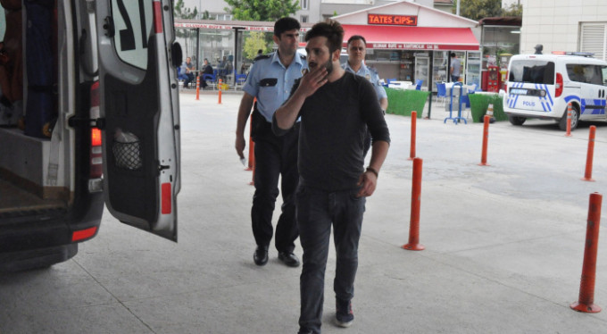 Bursa'da motorunu çalan hırsızı bulup...