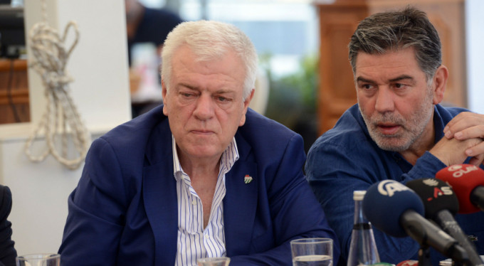 Ali Ay: Bir tane 'çilek' oyuncu ile görüşüyoruz