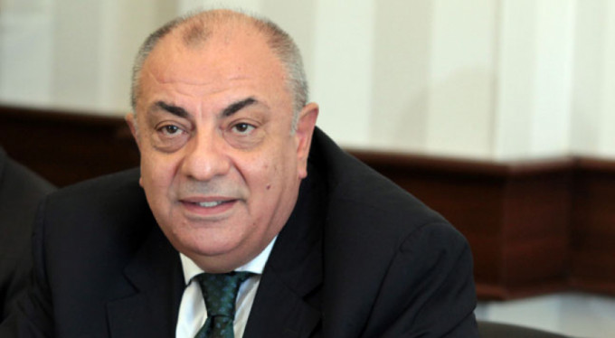 Tuğrul Türkeş'e Hollanda'dan ret