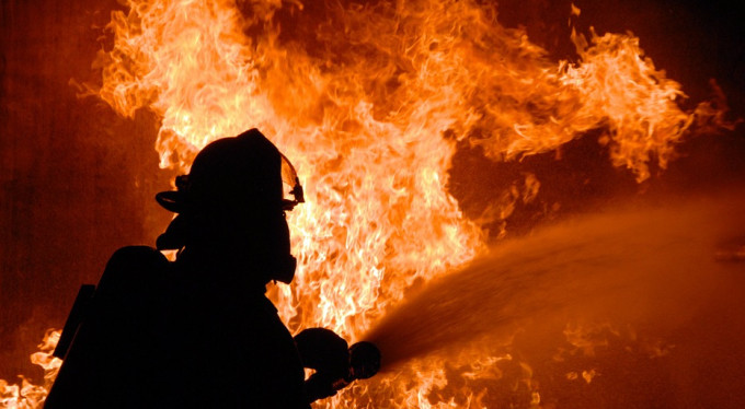 Gelibolu'da 3 dönüm alan yandı