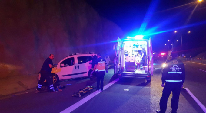 Bursa'da dehşet! Kamyonet öğrencileri ezdi: 2 ölü