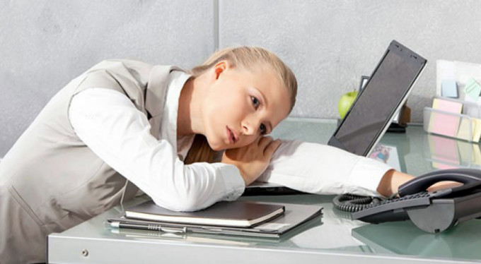 Tatilde çalışmak psikolojiyi bozuyor