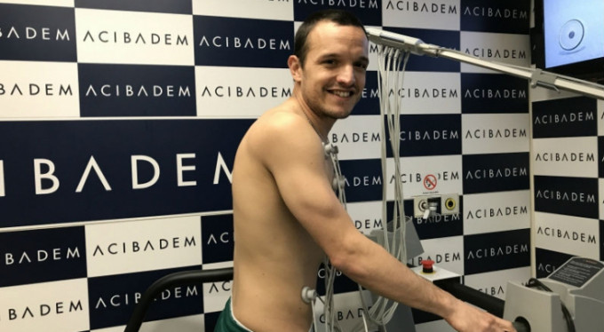 Batalla takımda kalıyor