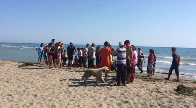 İki kardeş denizden çıkamadı