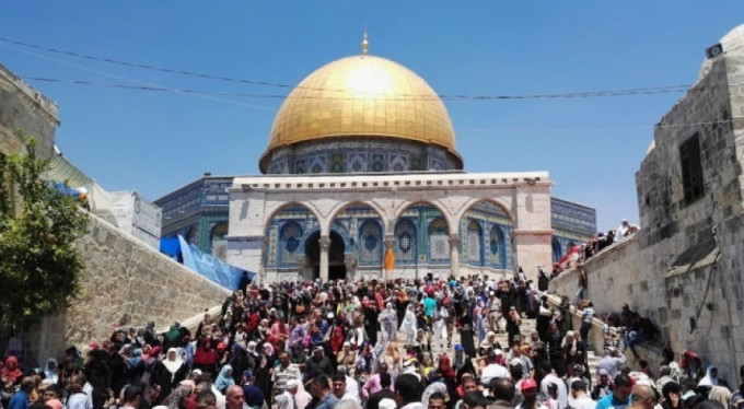 Mescidi Aksa'da silahlı çatışma!