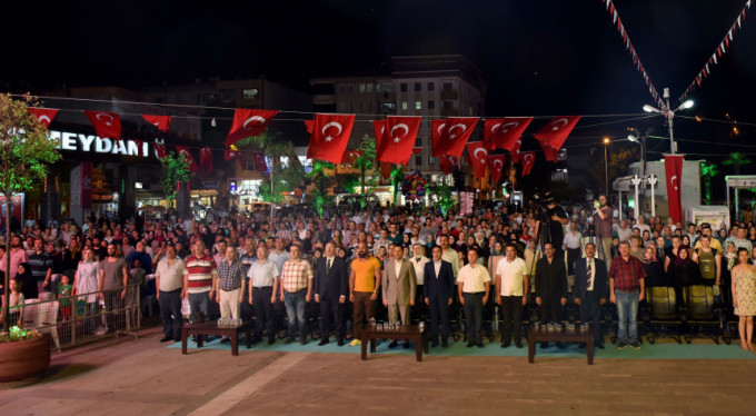 Bursa'da 15 Temmuz coşkusu