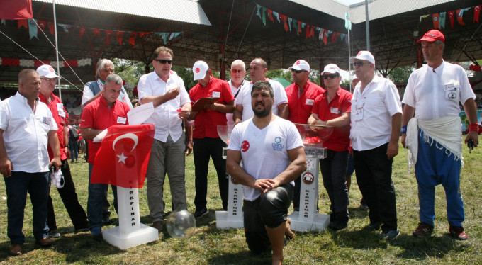 Başpehlivanlık ilk tur kura çekimi yapıldı