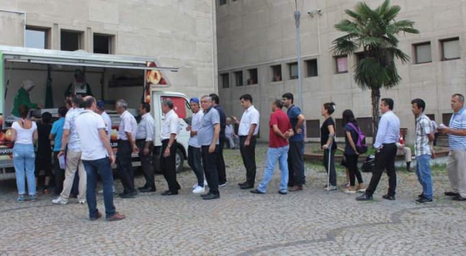 Bursa'da en hayırlı ceza...Herkes adliyeye koştu