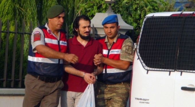 Cumhurbaşkanı'na suikast girişimi davası ertelendi