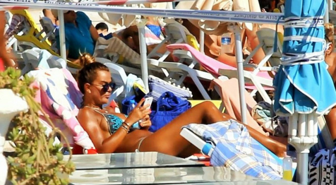 Özlem Yıldız böyle görüntülendi!