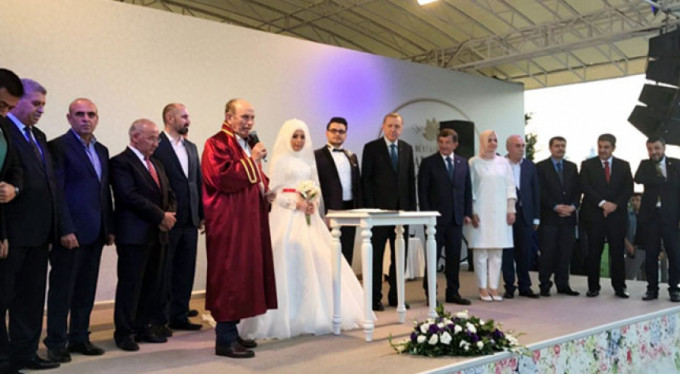 Erdoğan onları yalnız bırakmadı!