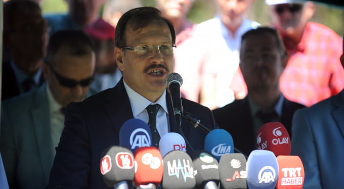 Çavuşoğlu: "Türkiye'ye göz dikenler..."