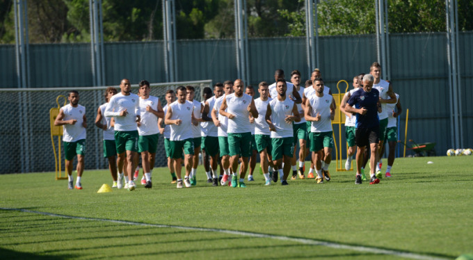 Bursaspor'da üçüncü etap başladı