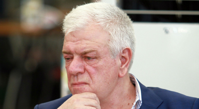 Ali Ay resti çekti! "İsteyen gidebilir..."