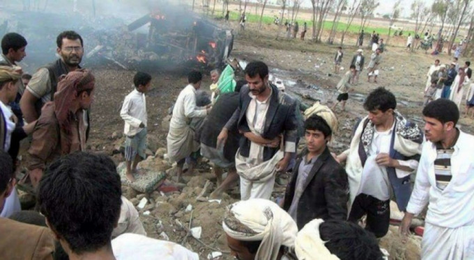 Suudi Arabistan o ülkeye bomba yağdırdı!