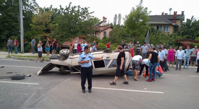 Bursa'da feci kaza! Takla attı