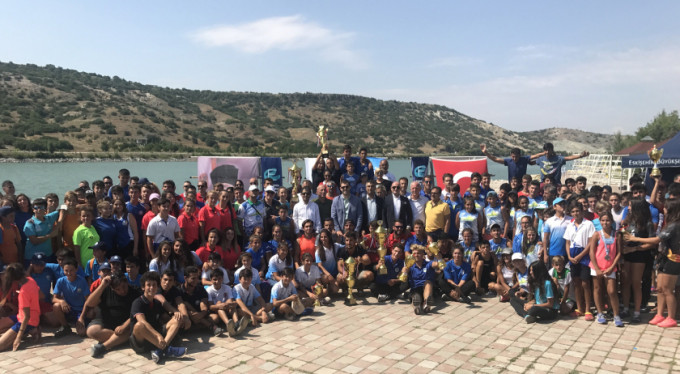 Bursalı kanocuların yıldızı parlıyor