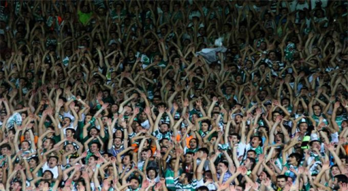 Bursaspor taraftarından büyük protesto!