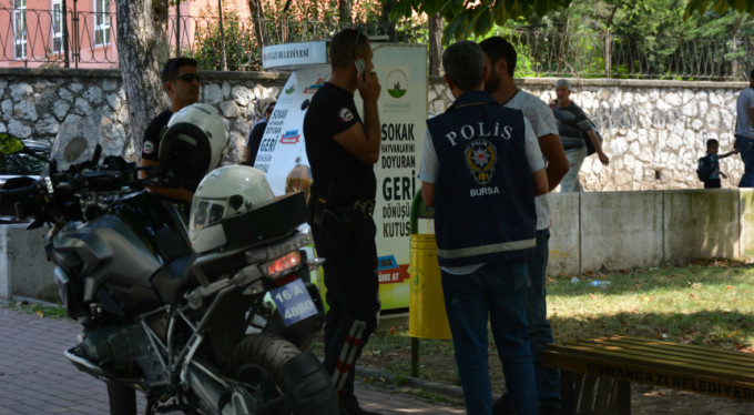 Bursa'da çocuk parklarında alarm!