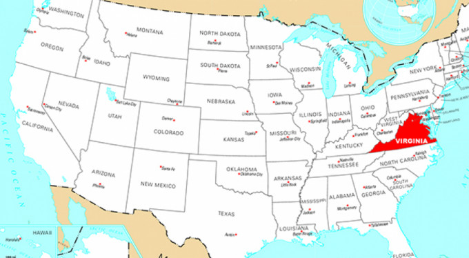 ABD'de araç göstericilerin arasına daldı! Yaralılar var