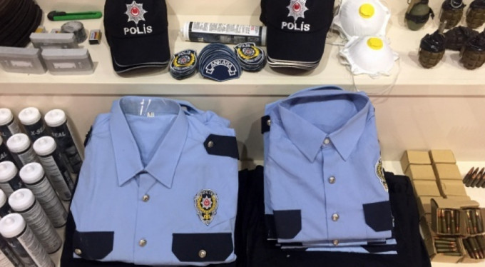 Polis üniforması giyip katliam yapacaklardı!