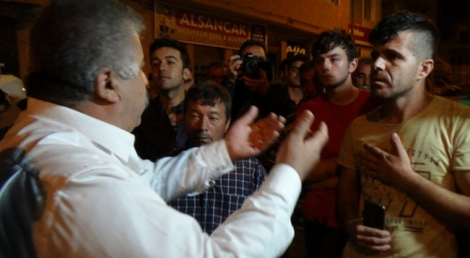 Tehlikeli gerginlik! İlçe ayağa kalktı