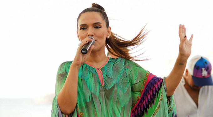 Demet Akalın boşanıyor mu?