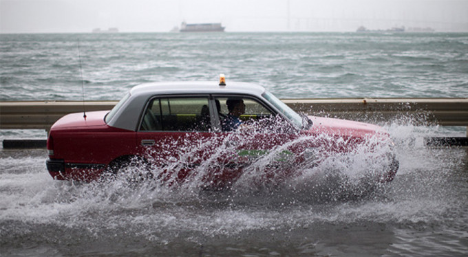 Hato Tayfunu orayı vurdu!