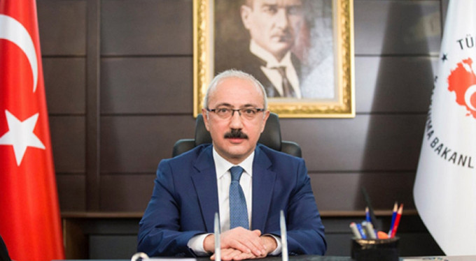 Bakan Elvan'dan yolculuk uyarısı