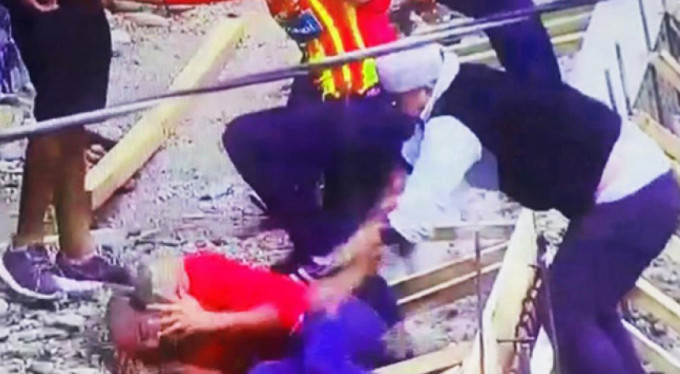 Bunun adı futbol terörü!