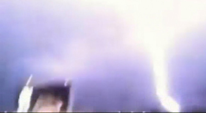 Festivale yıldırım düştü! 15 yaralı