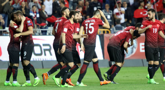 Milliler kritik sınavda