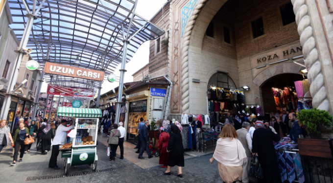 Bursa'da hem esnaf kazanıyor hem de vatandaş
