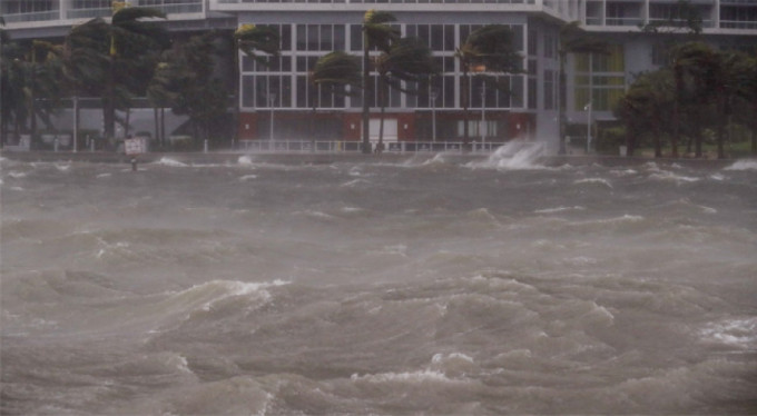Felaketler devam ediyor... Sular altında kaldı
