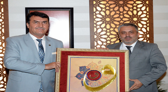 Dündar'dan Salman'a 'hayırlı olsun' ziyareti