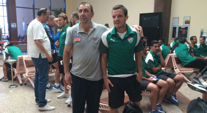 Timsah yola çıktı