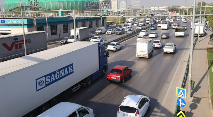 Bursa'da trafiğin k&acirc;busu onlar