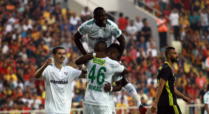 Timsah'ı yabancılar sırtlıyor