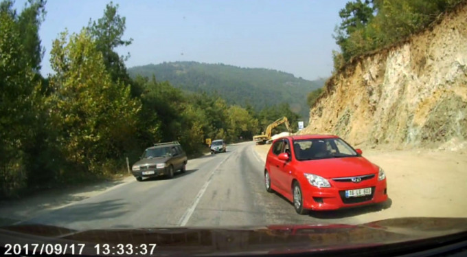 Bursa'da seyir halindeyken bir anda dehşeti yaşadı!