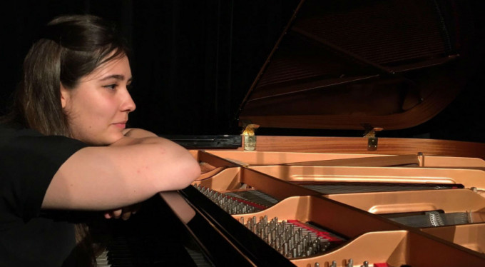 Bursalı müzisyen kazandığı ödülü alamıyor