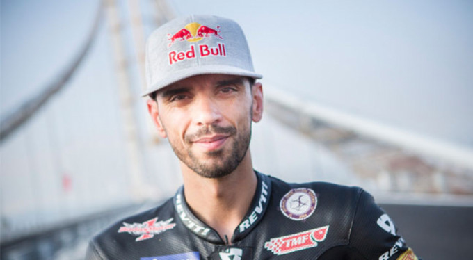 Kenan Sofuoğlu, ambulans uçakla İstanbul'a getirildi