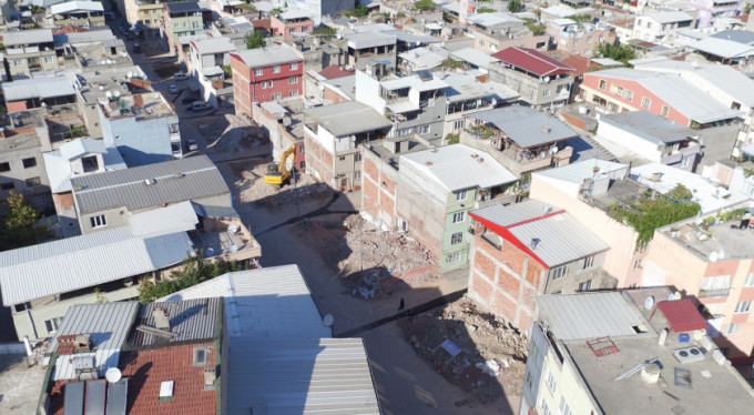 Bursa'da cadde genişletme çalışmaları