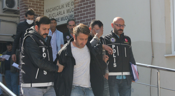 Bursa'da zehir tacirlerine operasyon