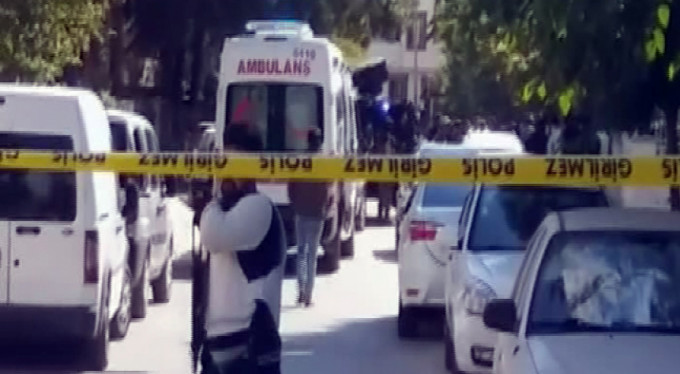 Baskına giden polislere ateş açıldı